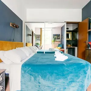Guest Art Trastevere Station With Ac Bed and breakfast